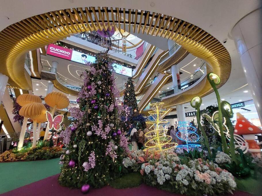 Pangsapuri Lovely 3 Near Sunway Velo Kuala Lumpur