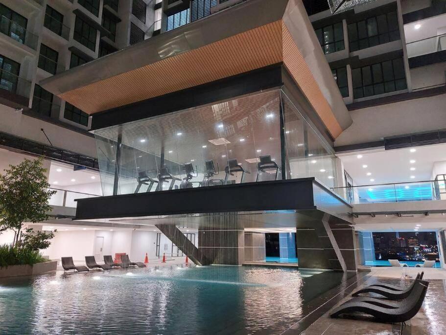 Lovely 3 Near Sunway Velo *